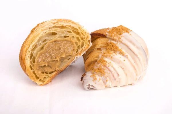 Lotus Croissant